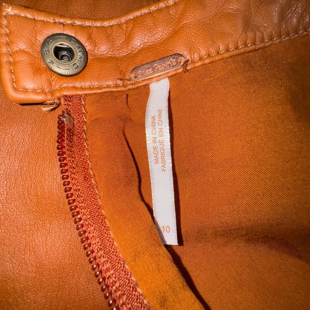 Free People Vegan Leather Mini Skirt Caramel Brown Size 10 SUMMER VACATION READY